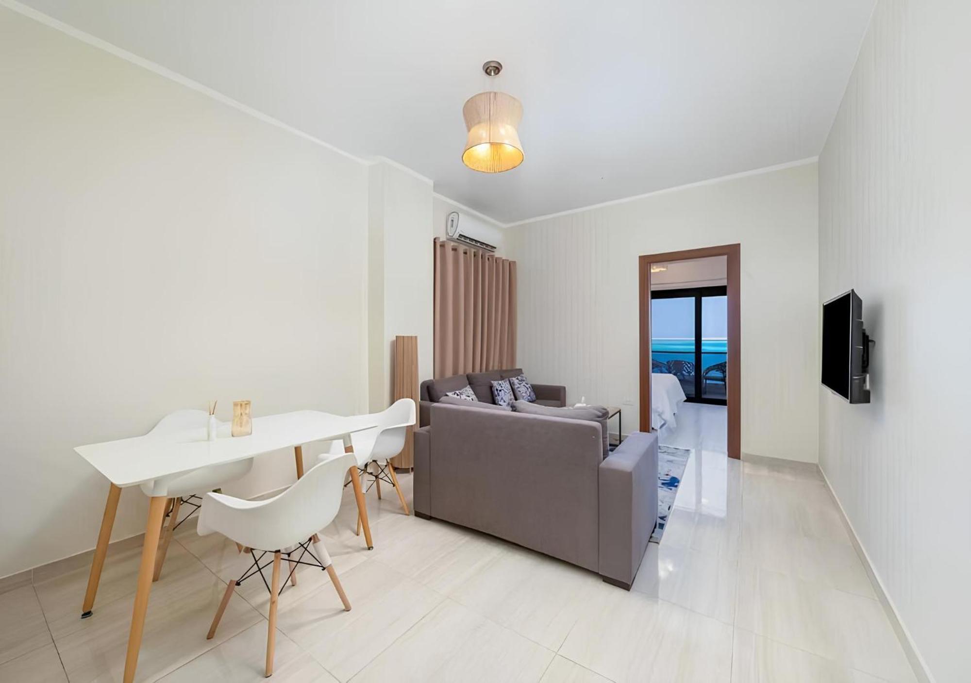 Blue View Suites Hurghada Bagian luar foto