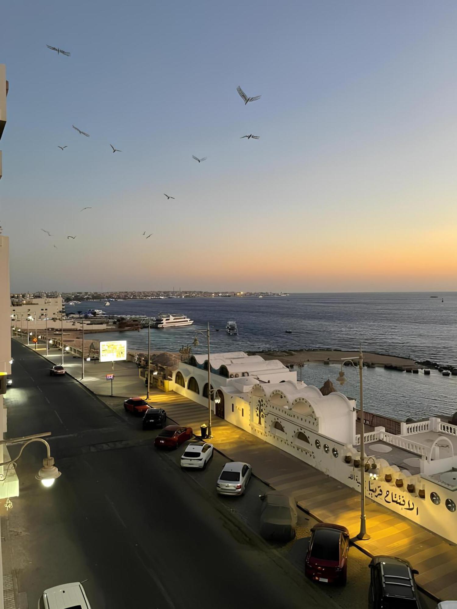 Blue View Suites Hurghada Bagian luar foto